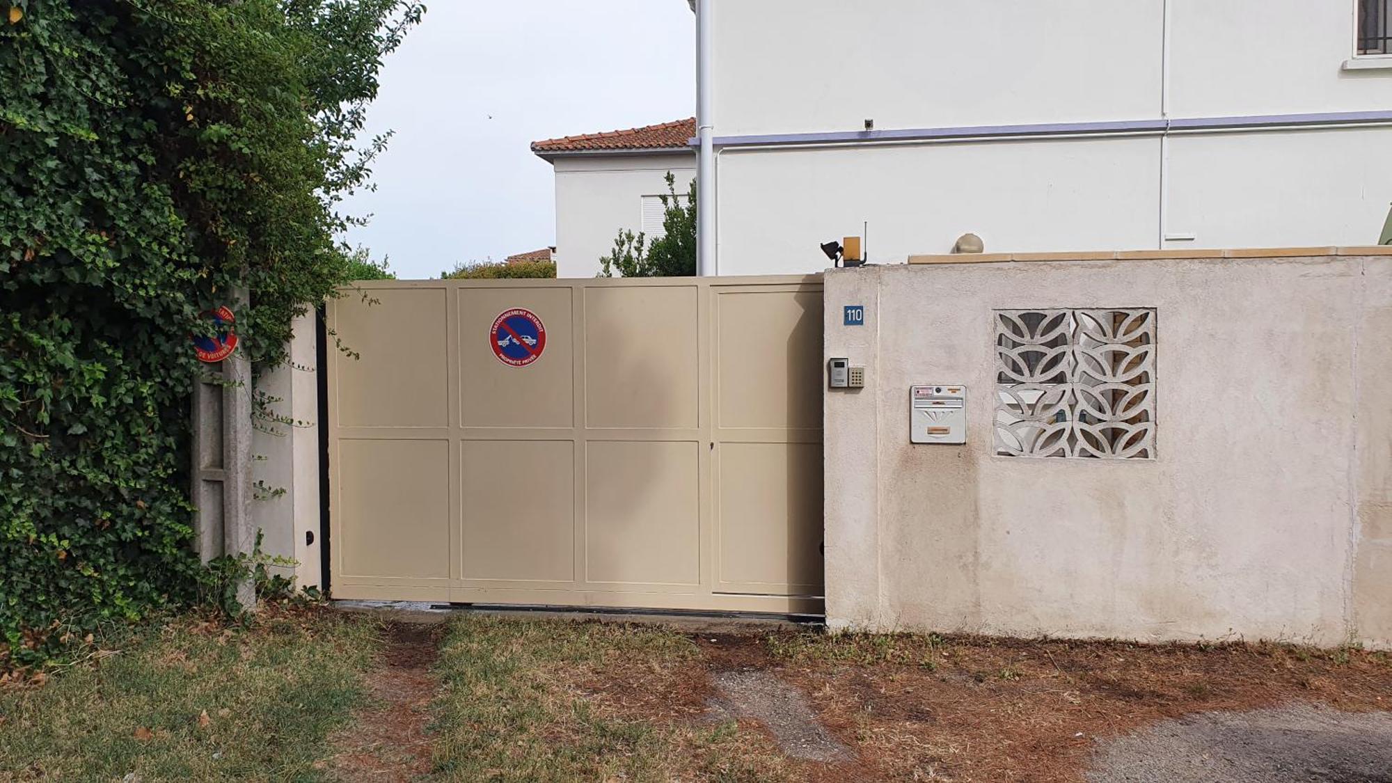 Superbe T2 Avec Jardin, Piscine-Enfant Et Parking Apartman Arles Kültér fotó